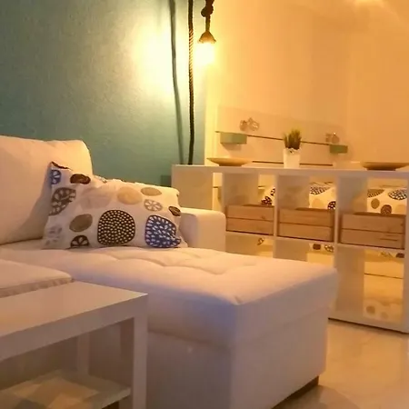 Ocean Dreams Suite Los Cristianos Hill Heated Pool Exterior photo