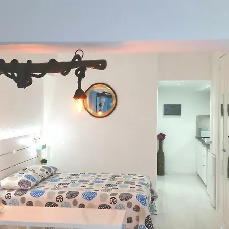 Ocean Dreams Suite Los Cristianos Hill Heated Pool Exterior photo