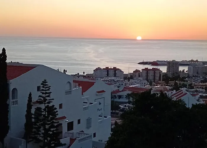 Ocean Dreams Suite Los Cristianos Hill Heated Pool